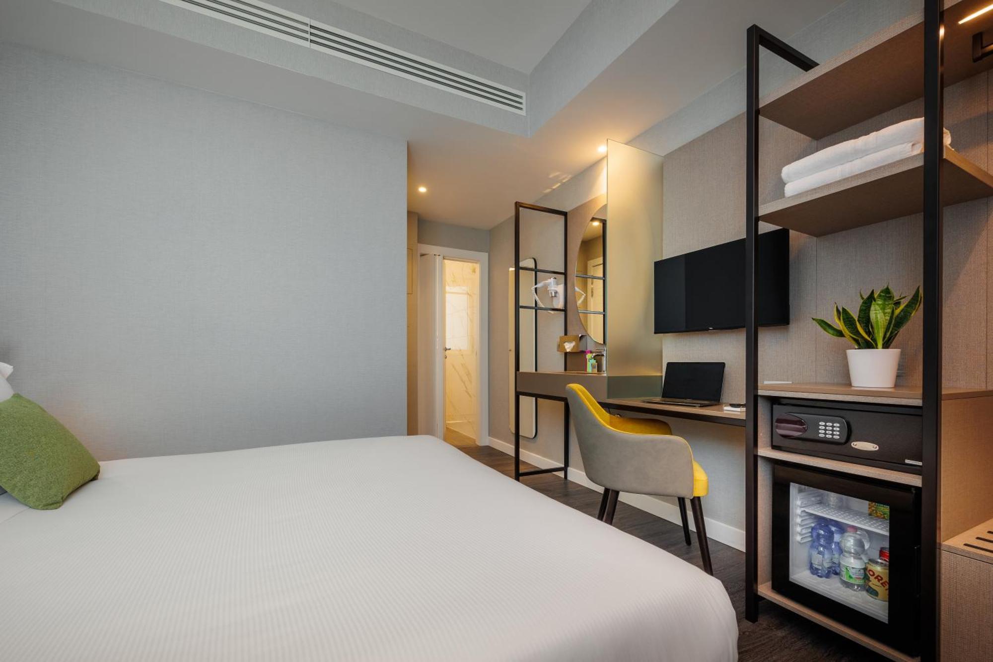 Ih Hotels Milano Centrale Ngoại thất bức ảnh