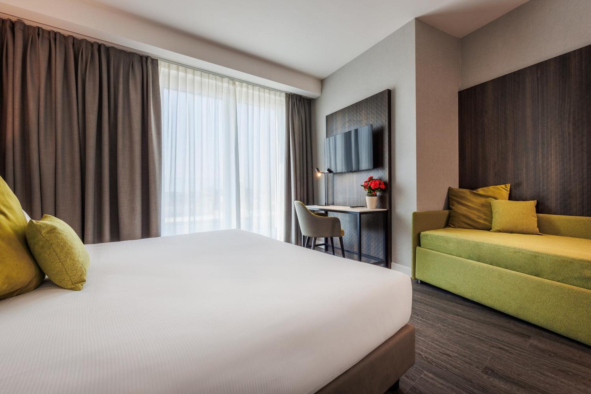 Ih Hotels Milano Centrale Ngoại thất bức ảnh