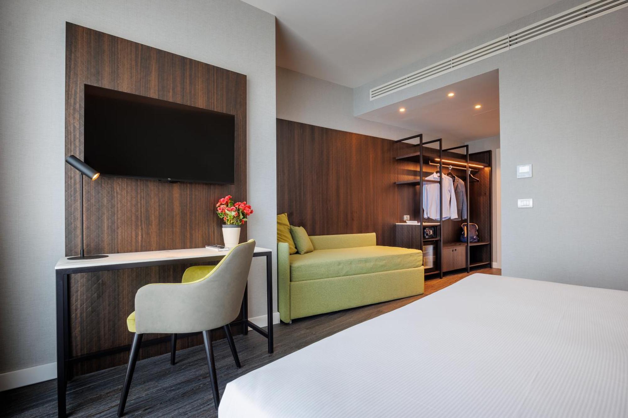 Ih Hotels Milano Centrale Ngoại thất bức ảnh