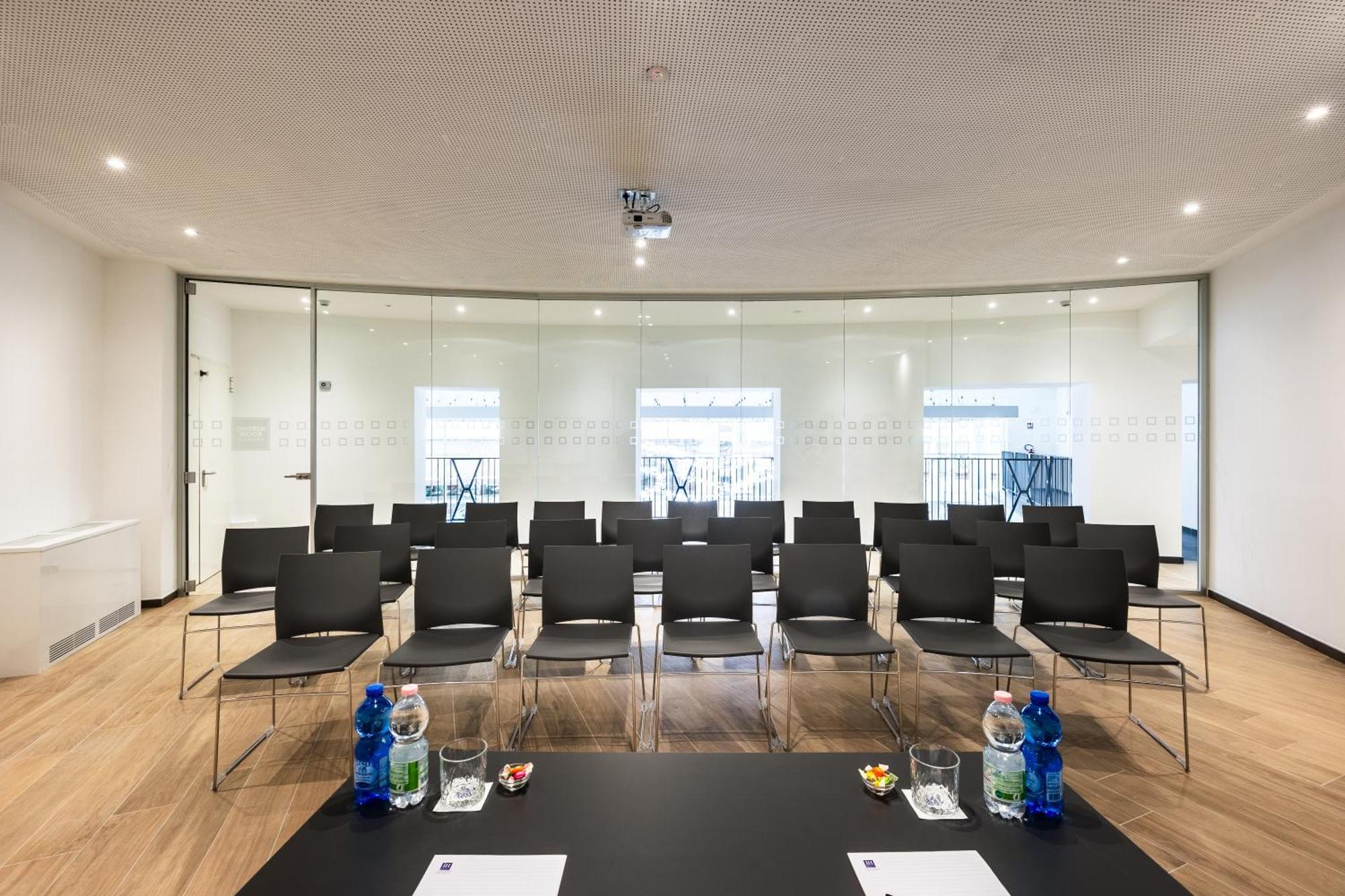 Ih Hotels Milano Centrale Ngoại thất bức ảnh